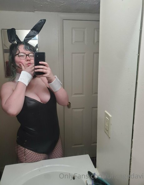 uncagedavi ポルノスター 美しい 画像