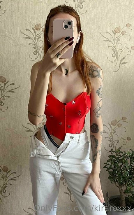 kiraroxxx セックスモデル 写真