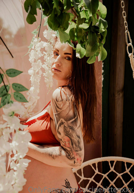 JOIビデオオンリーファンズ セクシー裸 写真