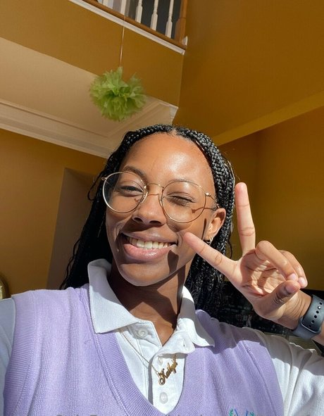 オンリーファンズで セクシーxxx アーカイブ