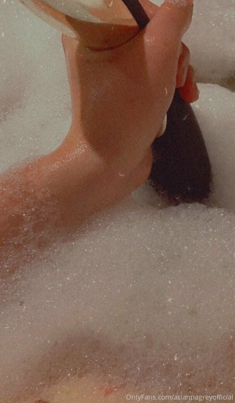 nudes plug 独占女優 画像