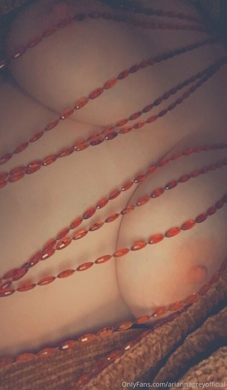 nudes plug 高品質モデル 写真