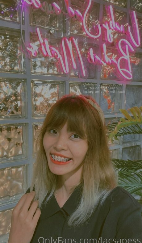 クローズアップマンコオンリーファンズ ホット 写真