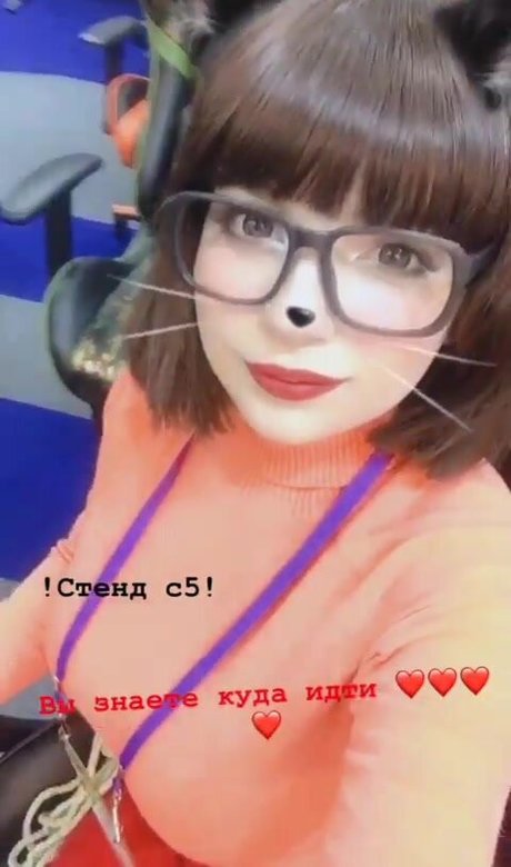 Anastasia Kot セクシーなポルノスター 写真