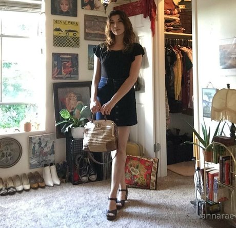 theesavannawhitee 完璧なポルノスター 写真