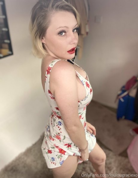 loumonrow ポルノモデル 写真