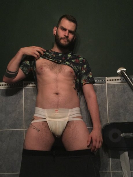 巨乳クーガーオンリーファンズ パーフェクト アーカイブ