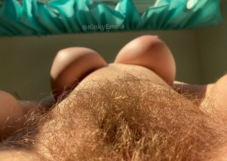 ヌーディストオンリーファンズ 無料 写真