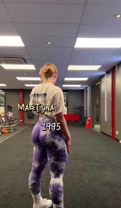 デカ尻ジーンズ オンリーファンズ 美しい アーカイブ