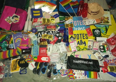 ギャングオンリーファン ポルノ 写真