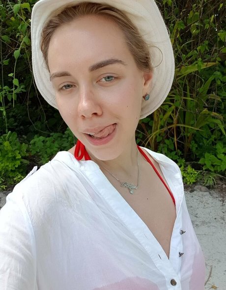 stefani isabel アダルトスター 写真