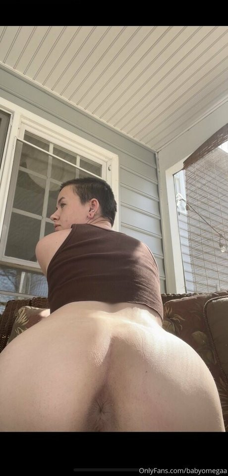 ビキニファックオンリーファンズ セクシーヌード 画像