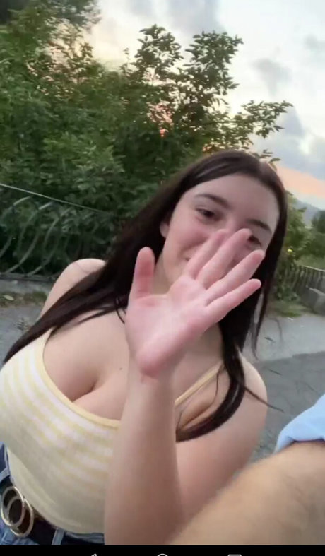 Vittoria Rubeo アダルト女優 写真