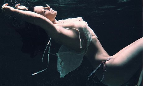 Shannen Doherty エロティックなポルノスター 画像