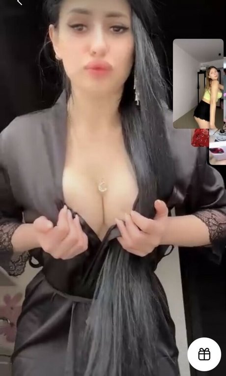 寝取られ無料オンリーファンズ 美しいxxx 写真