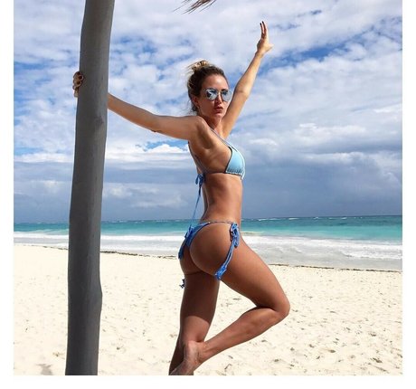 Talita Correa ヌードのポルノスター 写真