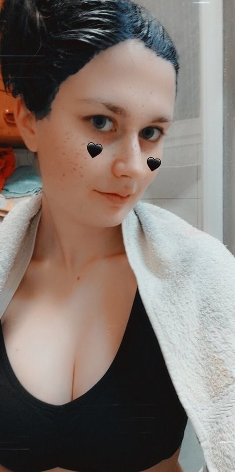 毛深いアナルオンリーファンズ ホットヌード 画像