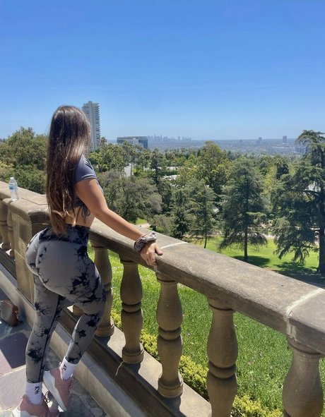 Teddy Mountinho ポルノモデル アーカイブ