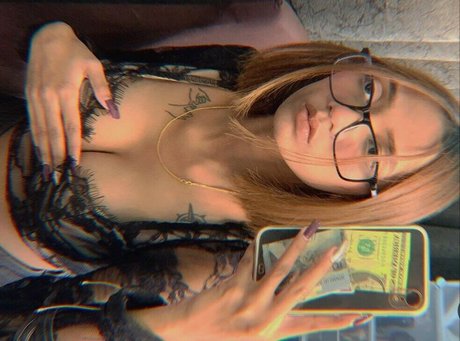 Akansha Laida ヌード女優 写真