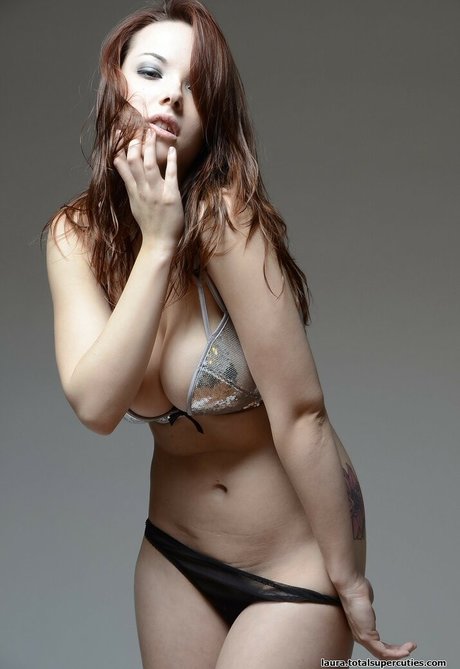 totalsupercuties HD女優 画像