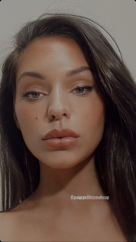 美しいラテン系オンリーファンズ パーフェクト ギャラリー