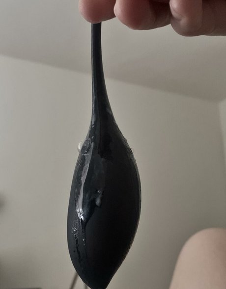 Curly Exotic セックスモデル 写真