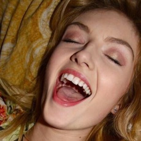 熟女フェラチオオンリーファンズ 美しい裸 写真