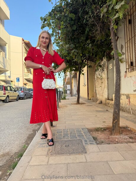 blairets 裸の女優 写真