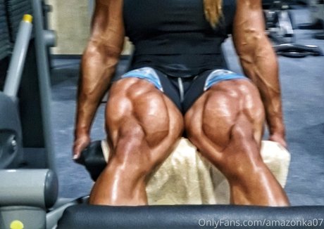 Nataliya Amazonka かわいいモデル ギャラリー