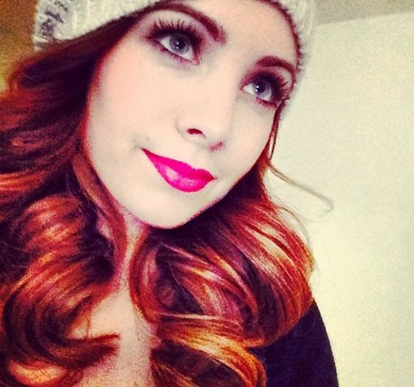 ティーンソロオンリーファンズ 美しいヌード 写真