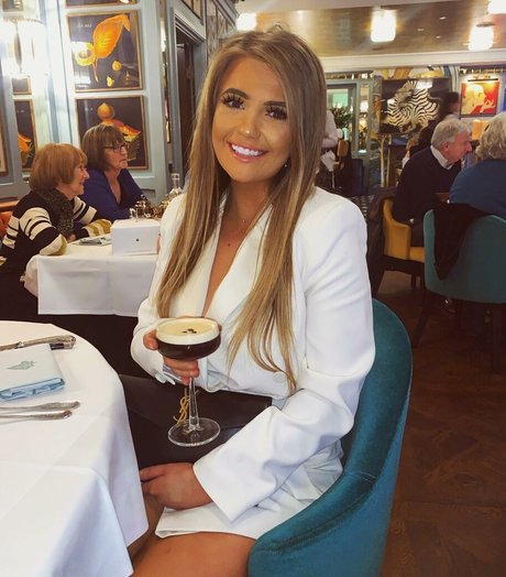 Emily Mather 美しいモデル 画像