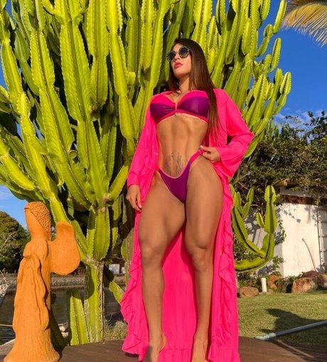 Yasmin Castrillon 独占モデル アーカイブ