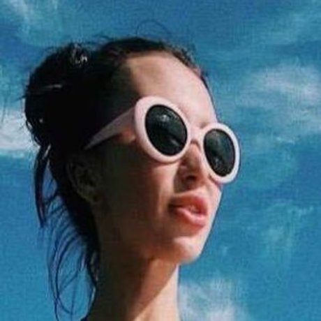 Katrin Tequila ホットなポルノスター ギャラリー