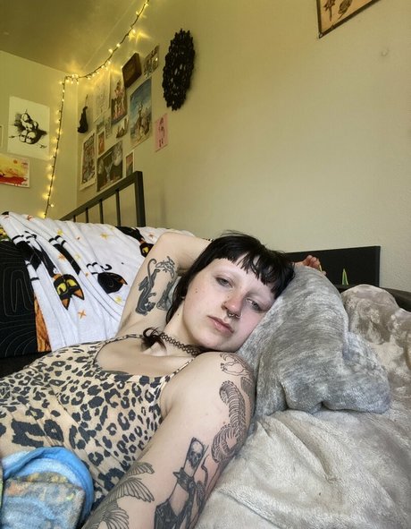 gothbimboxxx セクシー女優 写真