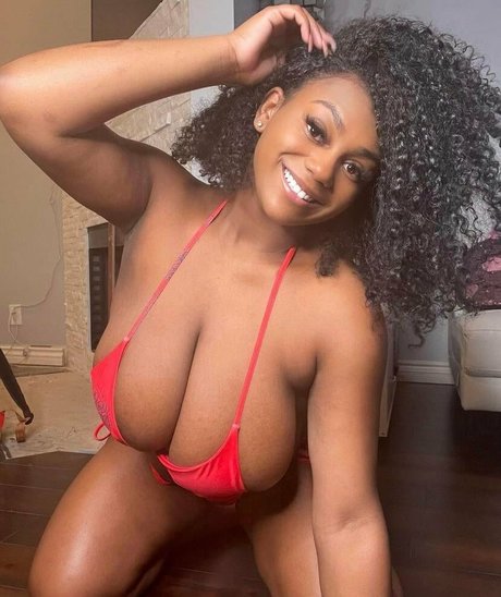 Kiera Nicole ポルノスター 写真