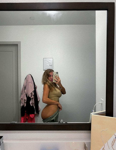バニーオンリーファンズ 無料セックス 写真