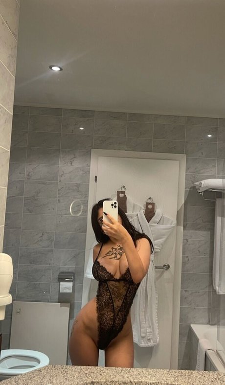 vlasyaxx ヌード女優 写真