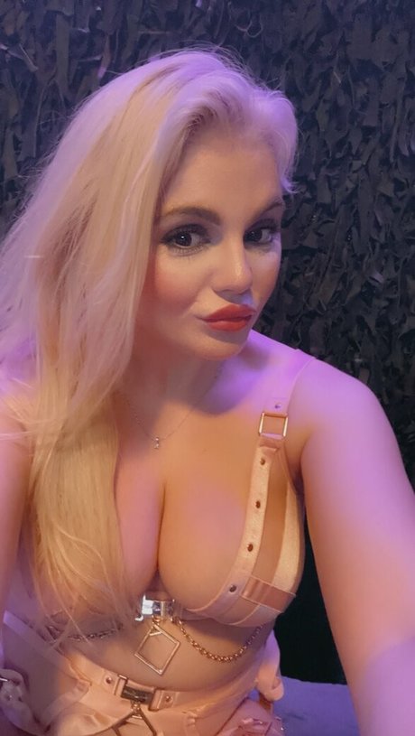 thekatyjayne 美しいモデル 写真