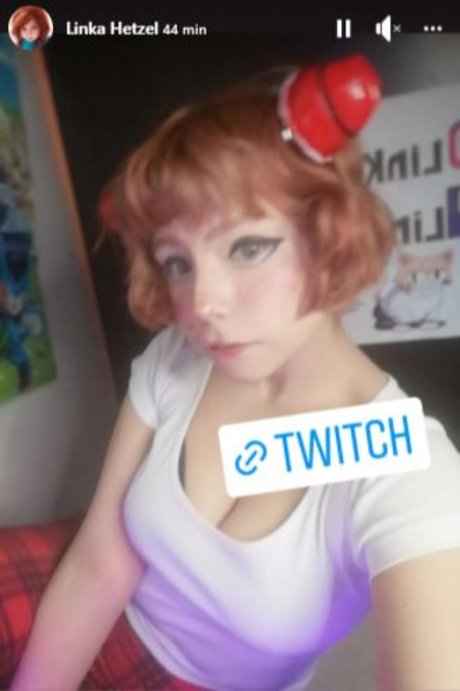 Linka Campanelli ポルノスター ヌード 画像