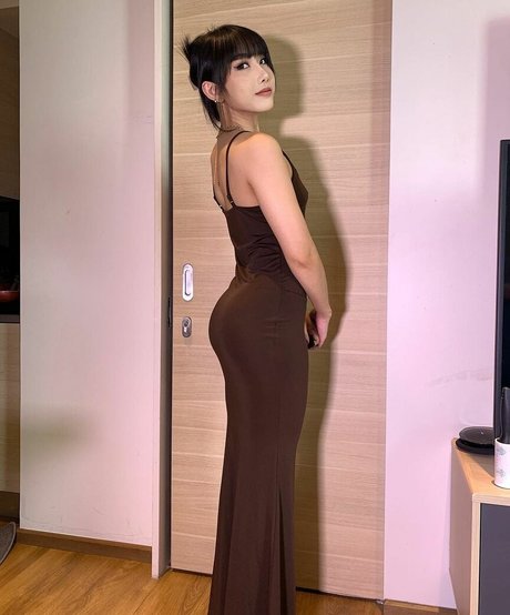 suziearomdee トップモデル 画像