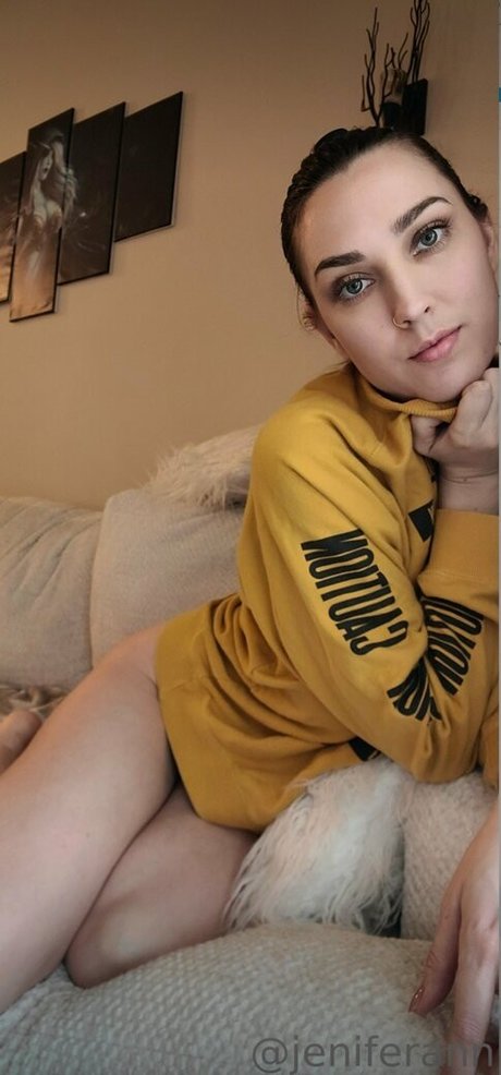 Jennifer Ann スター ヌード 写真