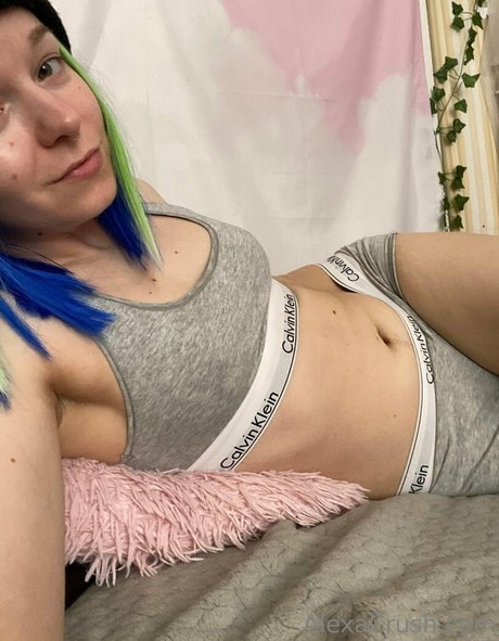 大きな乳輪 オンリーファンズ 美しいポルノ 写真
