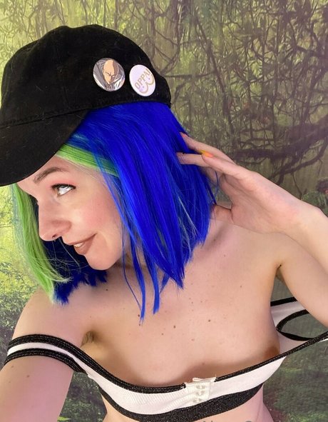 オランダのオンリーファンズ セクシーヌード アーカイブ