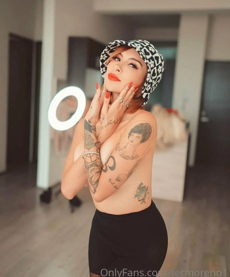 Fer Moreno ポルノスター ヌード 画像