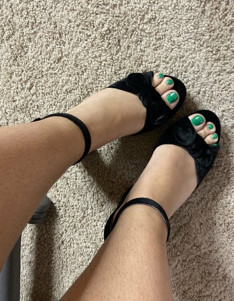 Nixlynka 完璧なスター ギャラリー