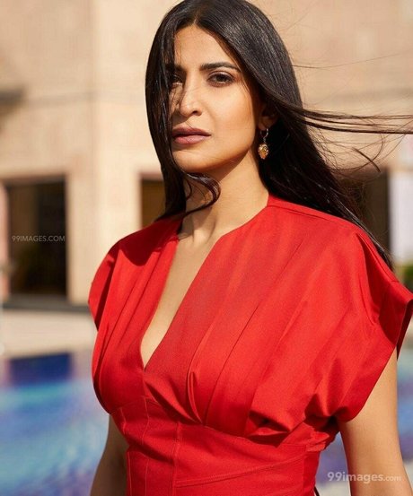 Aahana Kumra セクシーなスター ギャラリー