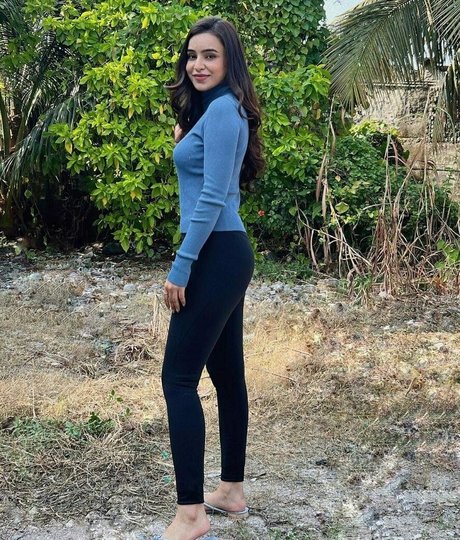 Ankitta Sharma セックスモデル 画像