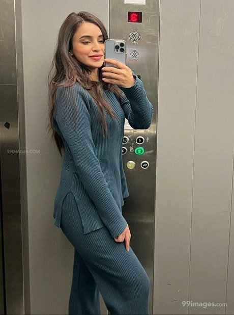 Ankitta Sharma ヌードスター アーカイブ