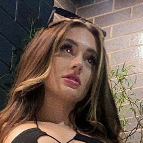 maeisbaee ポルノスター 美しい 写真