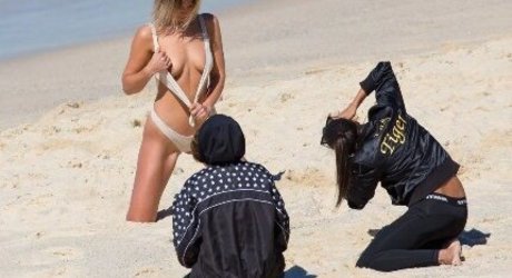 Kristina Mendonca ポルノスター ヌード 写真